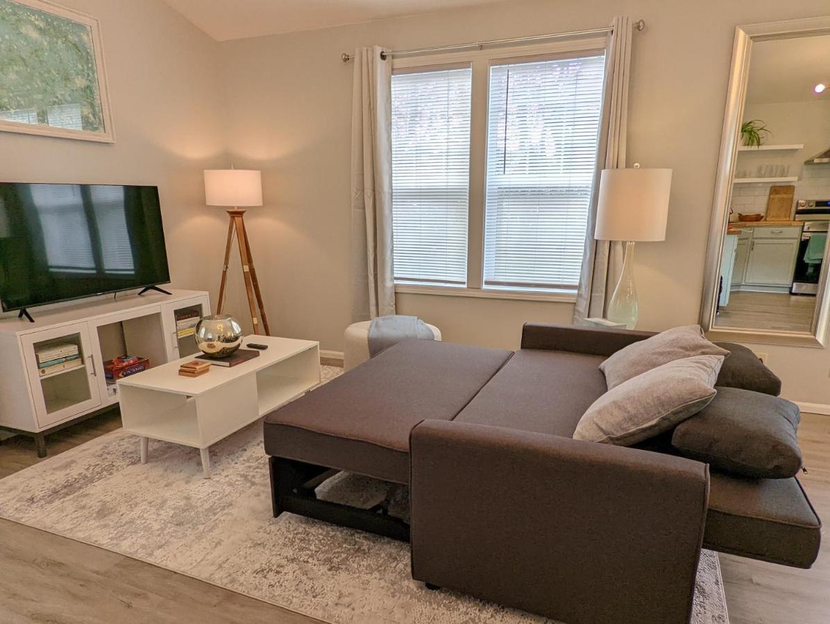Contemporary 2-Bedroom Close To Downtown, Dining Eugene Bagian luar foto